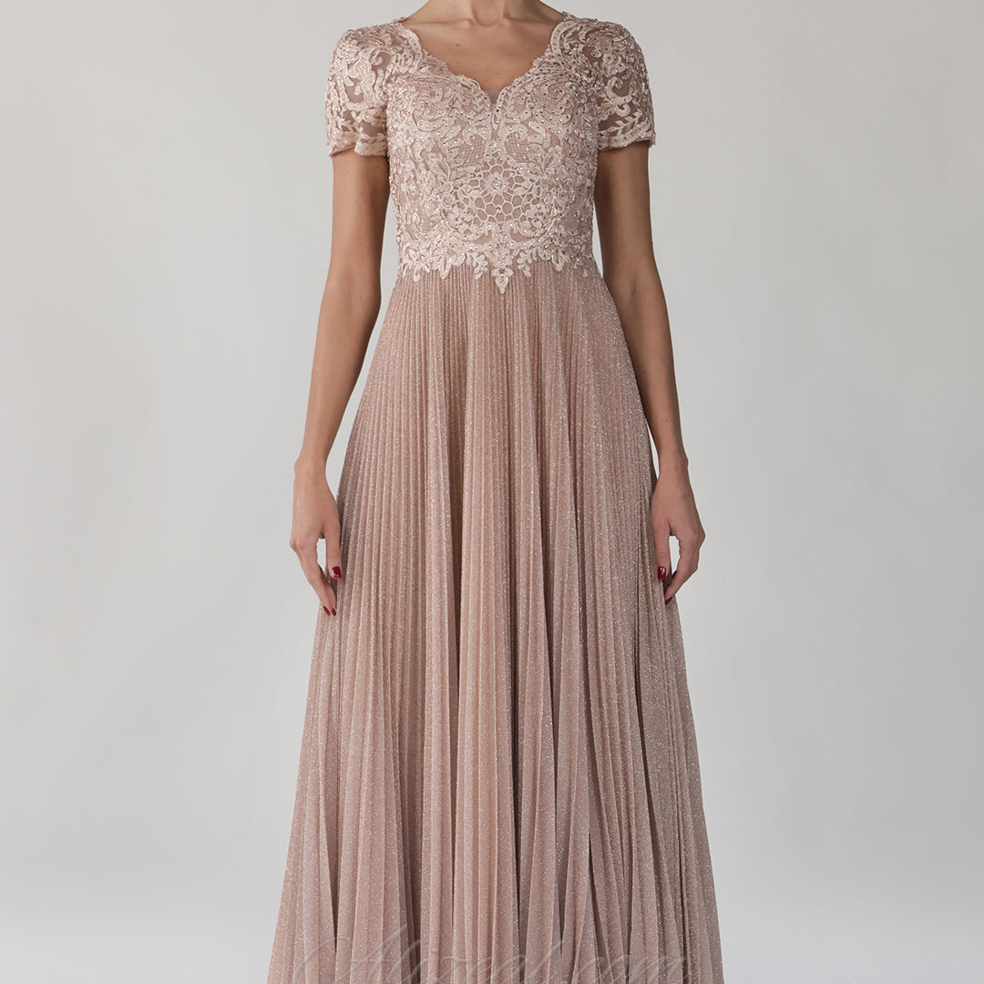 V-Neck Appliqued Pleated Zipper Maxi Dress