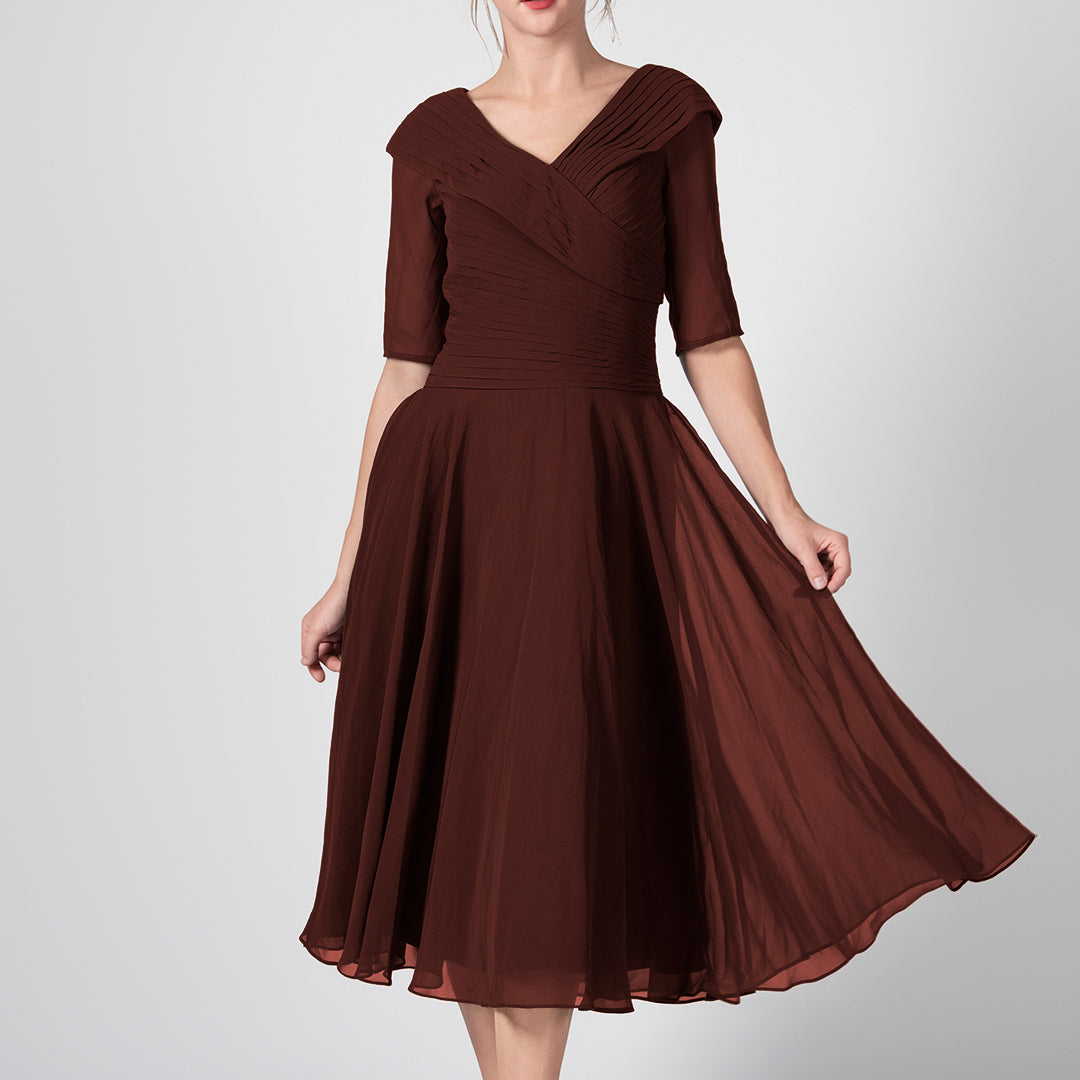 V-Neck Pleated A-Line Mother of the Bride Midi Dresses
