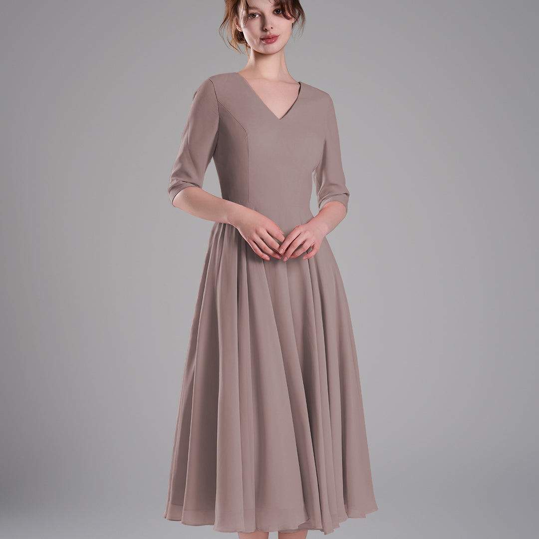 Elegant Chiffon Midi Dress with 3/4 Sleeves