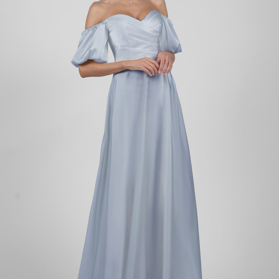 Robe longue de demoiselle d'honneur à épaules dénudées et manches bouffantes