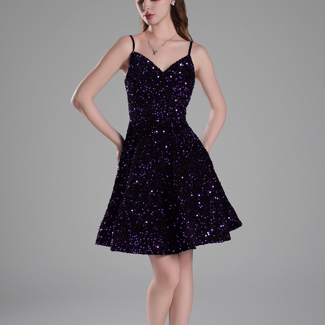 Sweetheart Neck Shimmering Sequins Mini Dresses