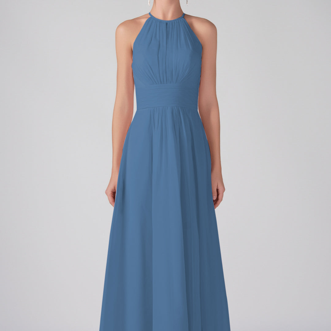 Robe longue chic à volants et bretelles licou