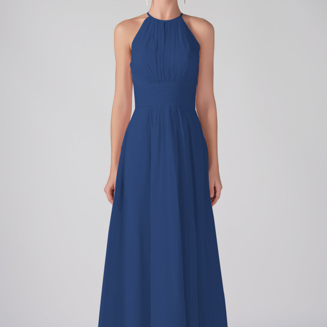 Robe longue chic à volants et bretelles licou