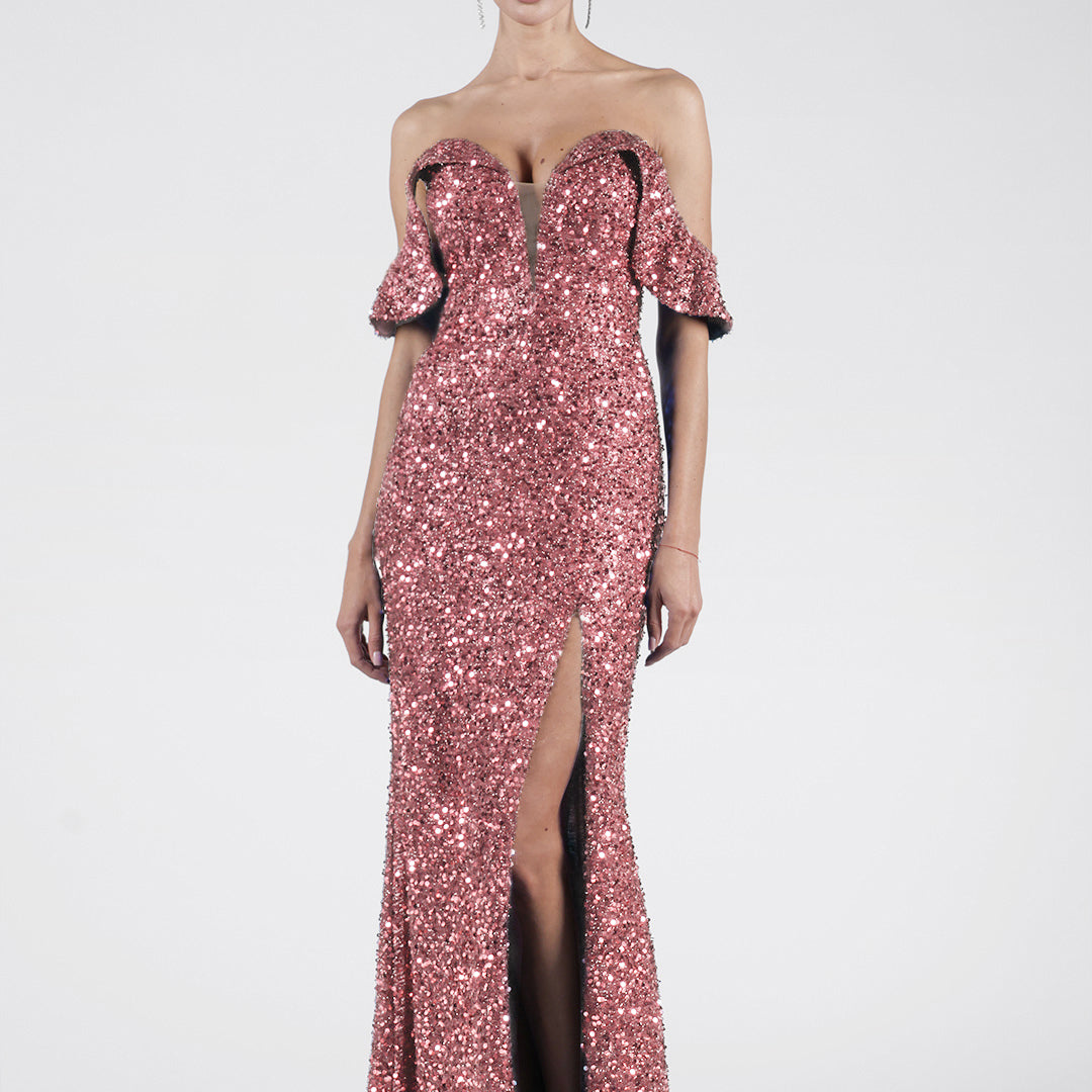 Robe portefeuille fendue à épaules dénudées et sequins