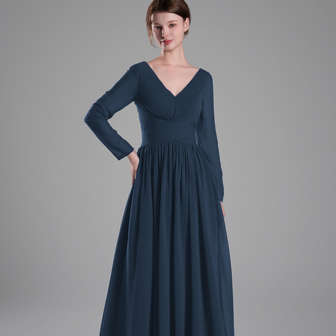 Long Sleeves V-Neck Backless Pleated Dresses