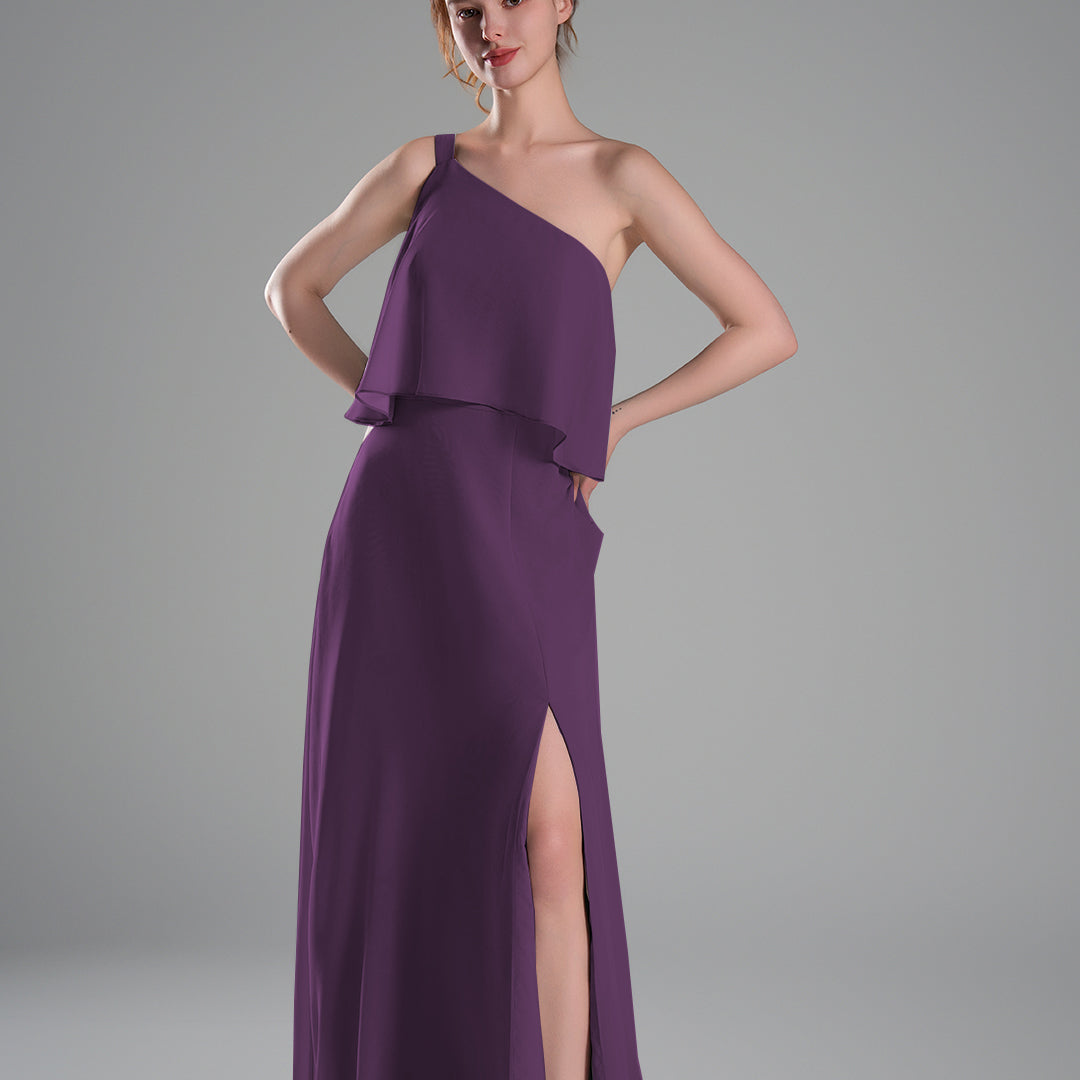One-Shoulder Pleated Side Slit Flowing Dresses