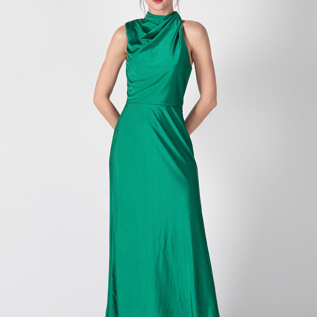 Half High Neck Fitting Bodice Flowing Dresses