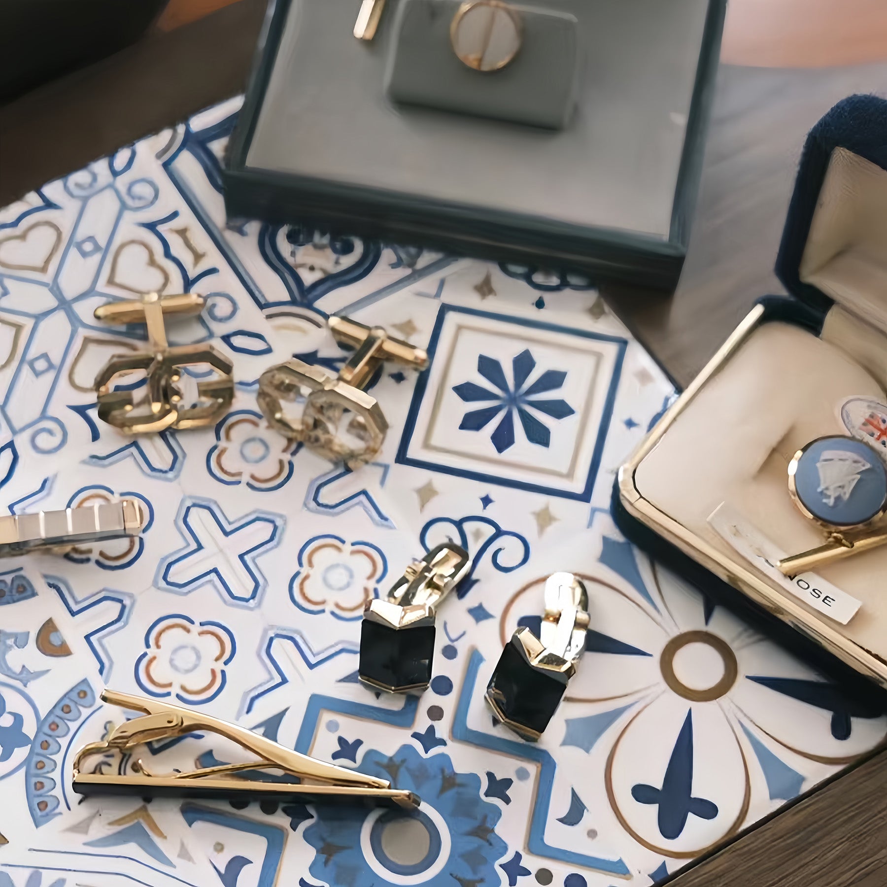 Cufflinks and Tie Clips