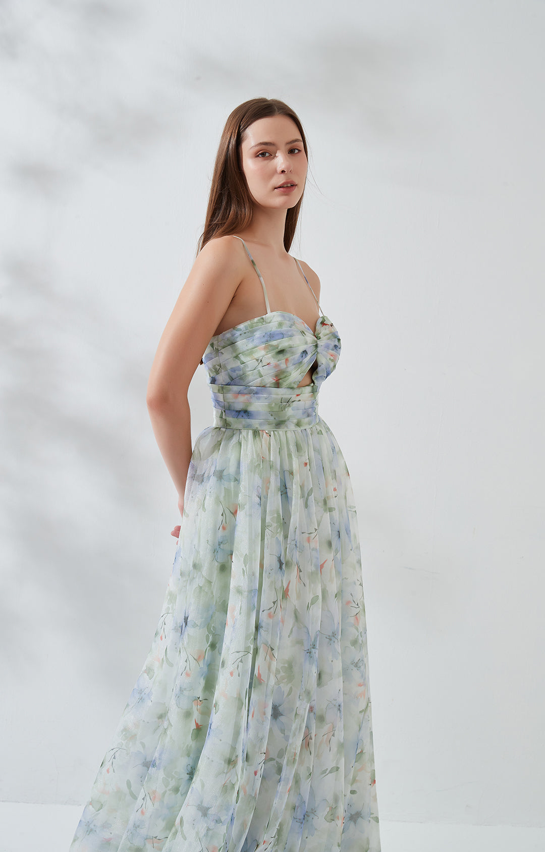 Spaghetti Straps Floor-length Sweep Train Back Zipper Chiffon
