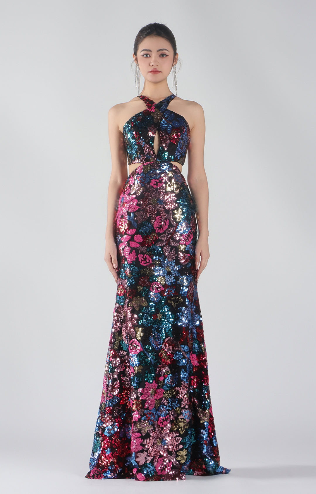 Halter Neckline Cut-Out Waist Sequin Mermaid Dresses