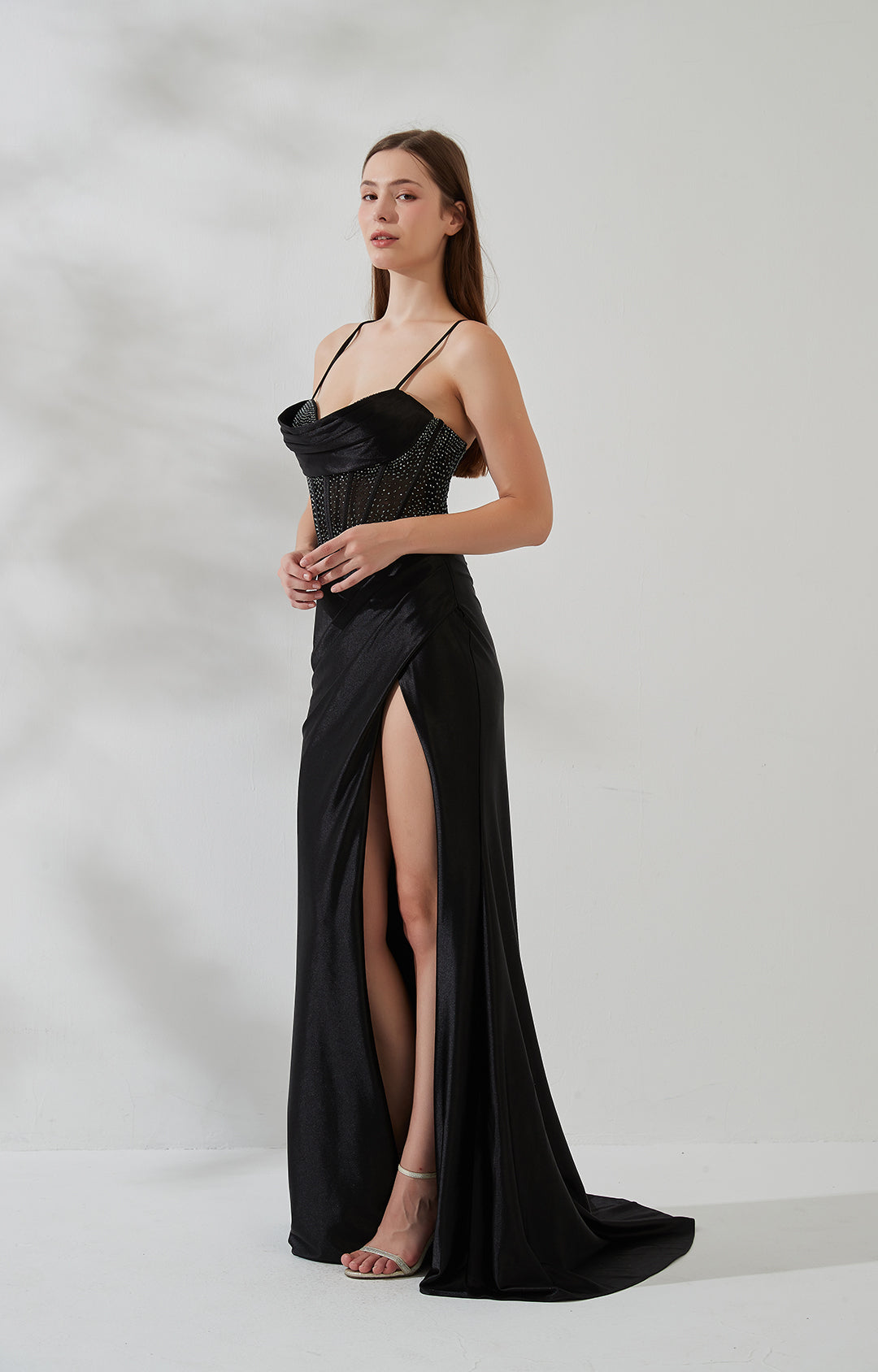 ワンピース Lace-Trimmed Pleated Long Dress 0400020598188_MIST?wid=600&hei