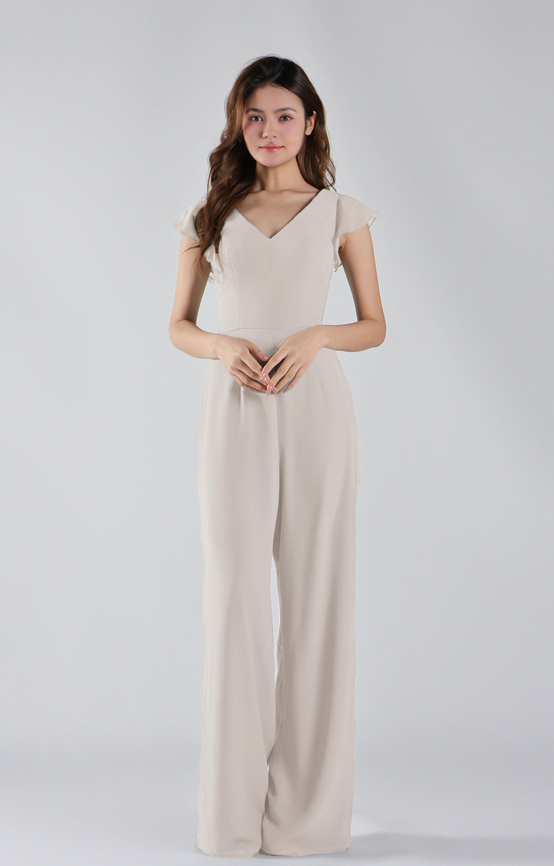 Combinaison en mousseline à manches flottantes et col en V