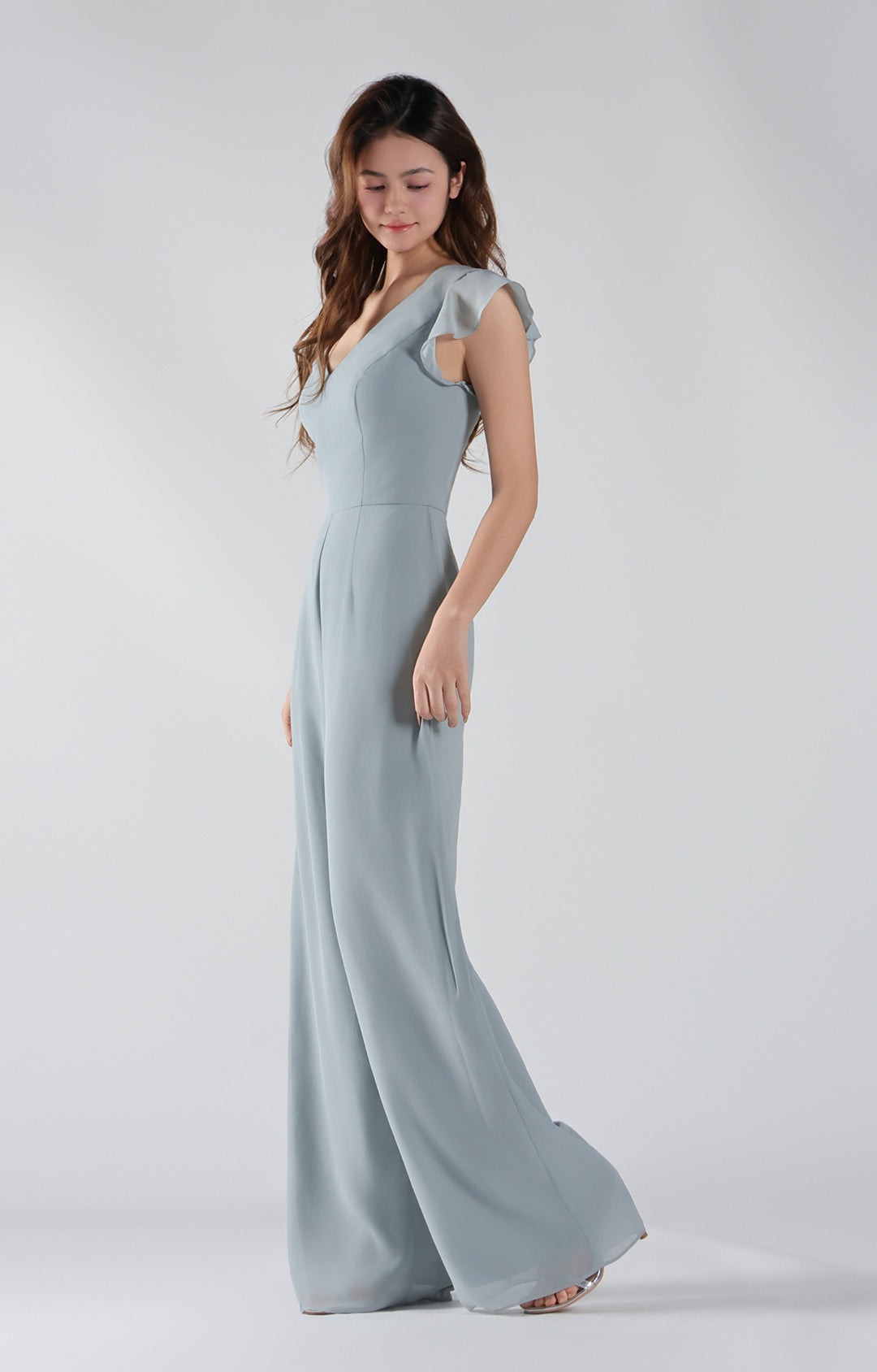 Combinaison en mousseline à manches flottantes et col en V