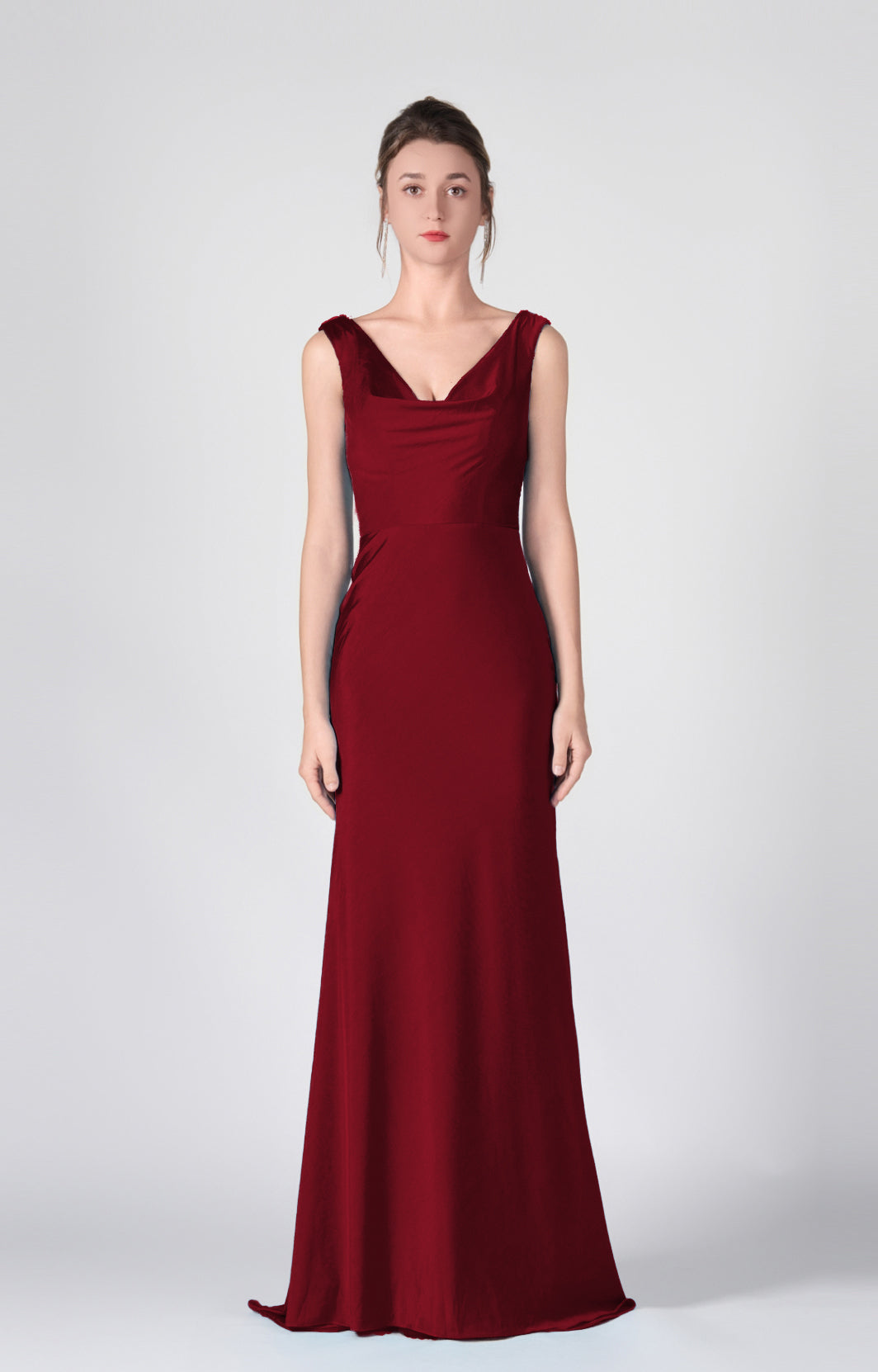 Bodenlange Kleider mit Wasserfallausschnitt und Taillenbund