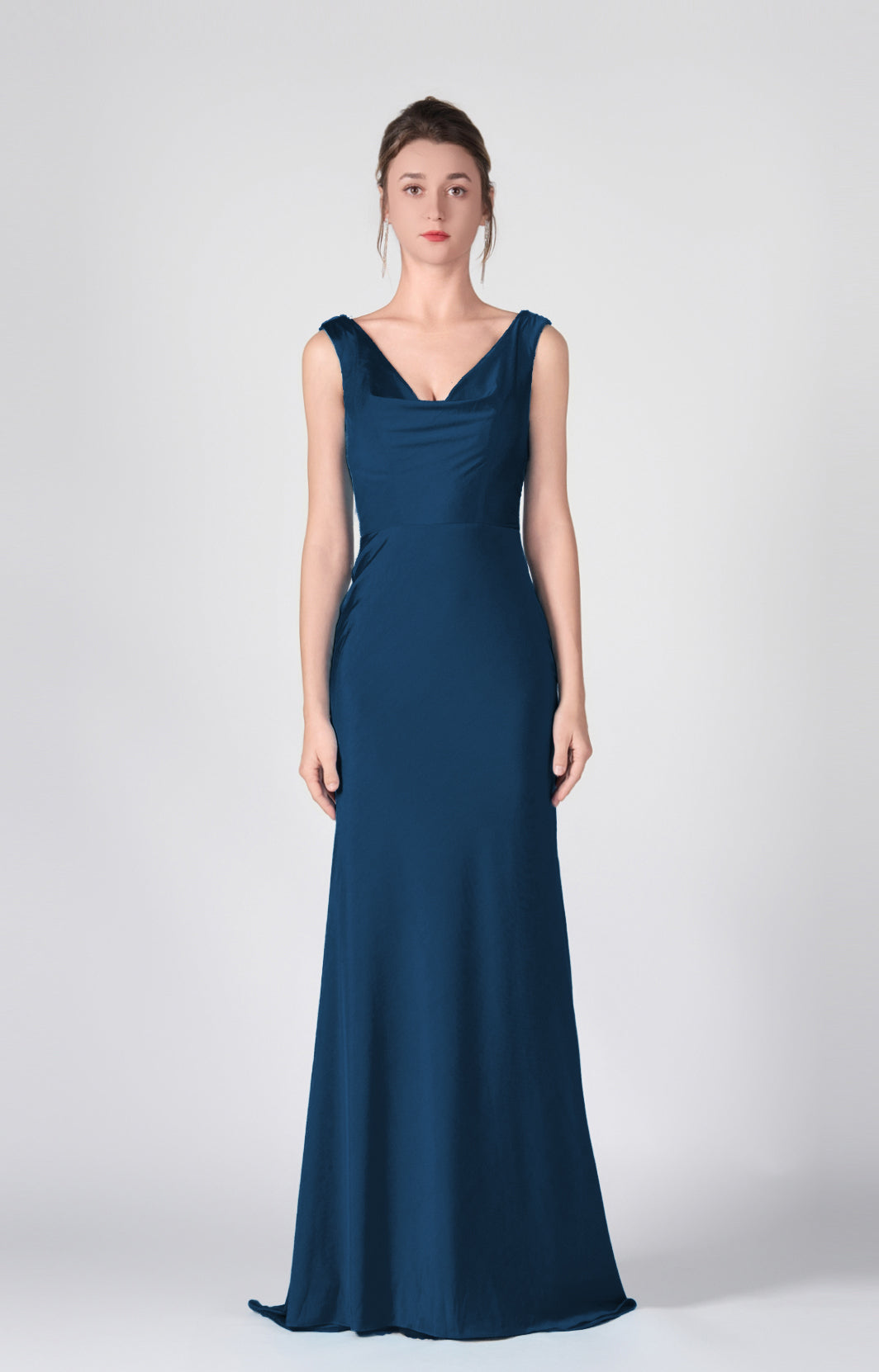 Bodenlange Kleider mit Wasserfallausschnitt und Taillenbund