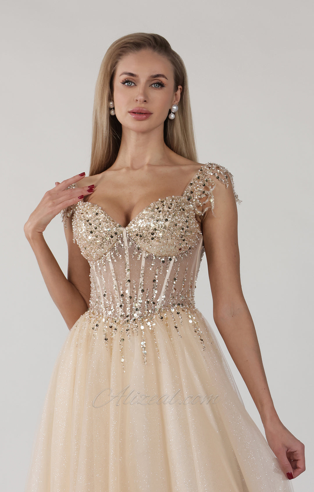 Sweetheart Neck Appliqud Straps Sequins Mesh A-Line Dresses Alizeal Sweetheart Neck Appliqud Straps Sequins Mesh A-Line Dresses Alizeal