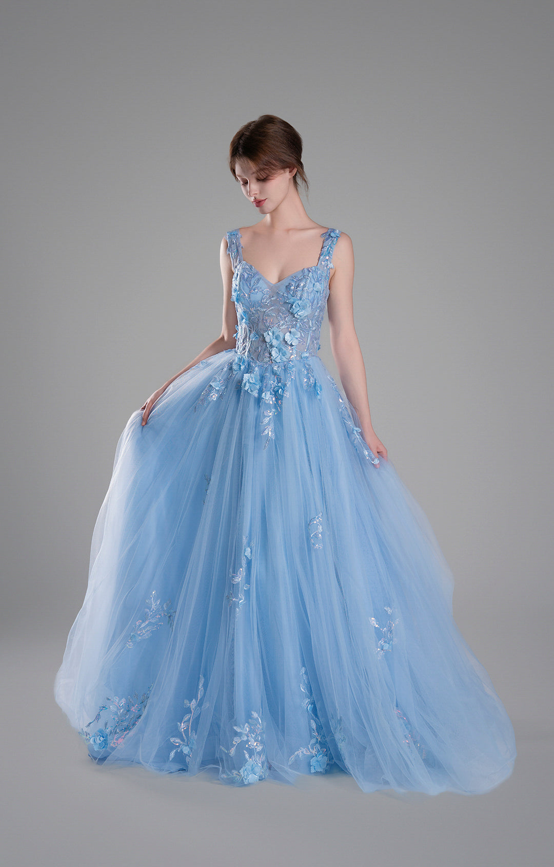 Sweetheart 3D Floral Embroidery Appliquéd Puffy Dresses